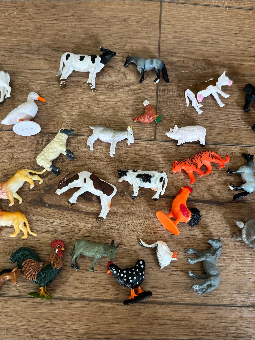 Lot of mini animal figure toys